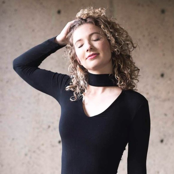 Meet your Posher, Anna - Picture 1 of 1